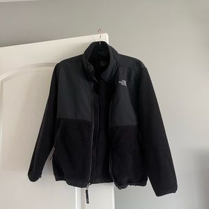 The Northface jacket (youth)